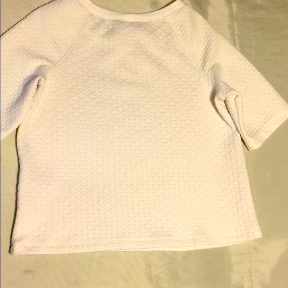 MAX studio cream basket weave textured short sleeve crop top size Medium. - Picture 5 of 13